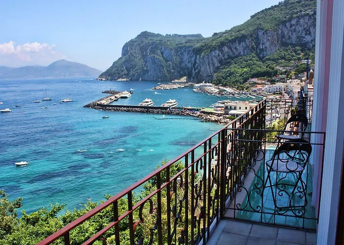 卡普里旅馆 4* 卡普里