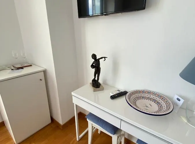 Bed and breakfast Capri Inn 4*