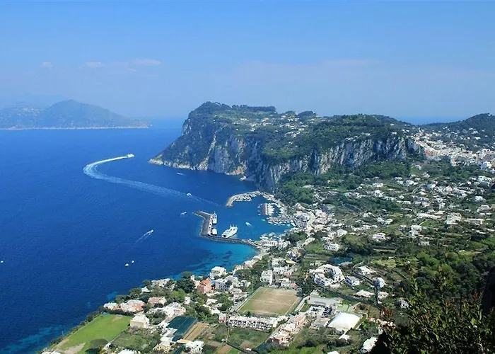 Bed and breakfast Capri Inn 4*