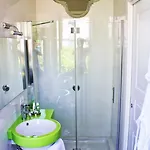 Capri Inn