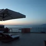 Capri Inn לינה וארוחת בוקר קאפרי